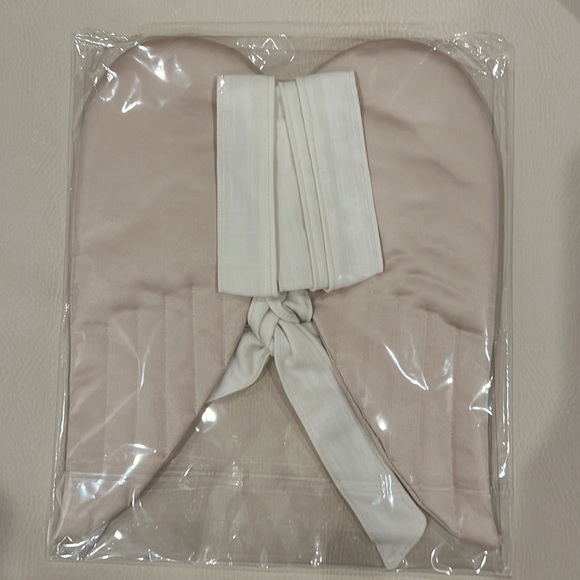 Satin Angel Wings with Adjustable Straps (Kids/Dress Up) - Picture 2 of 2